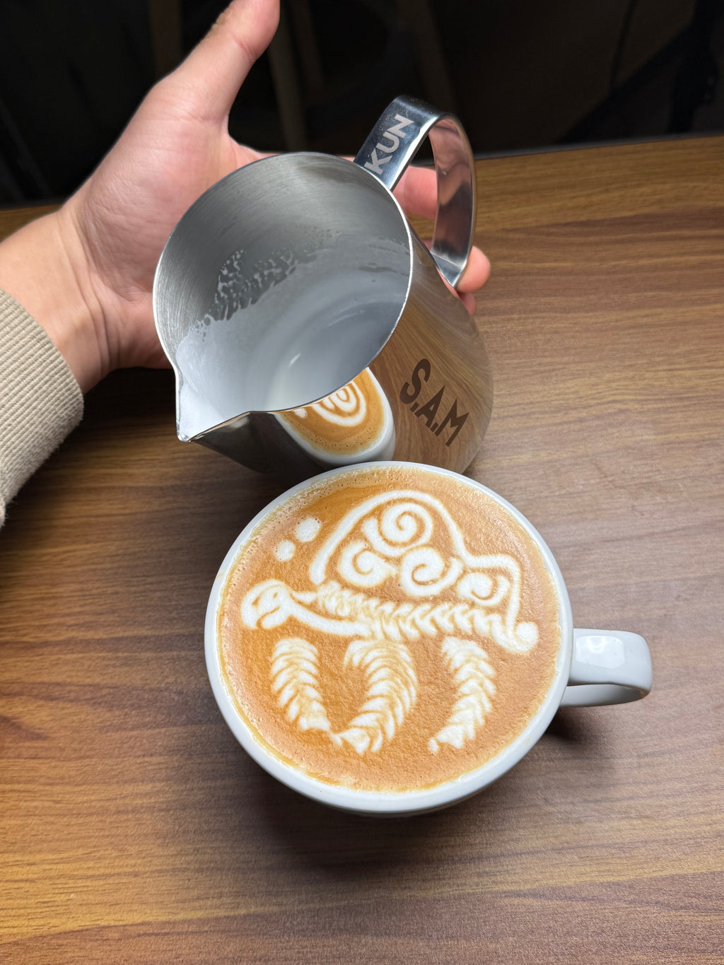 Latte Artist Milk Pitcher - Assault Rifle (650ml)