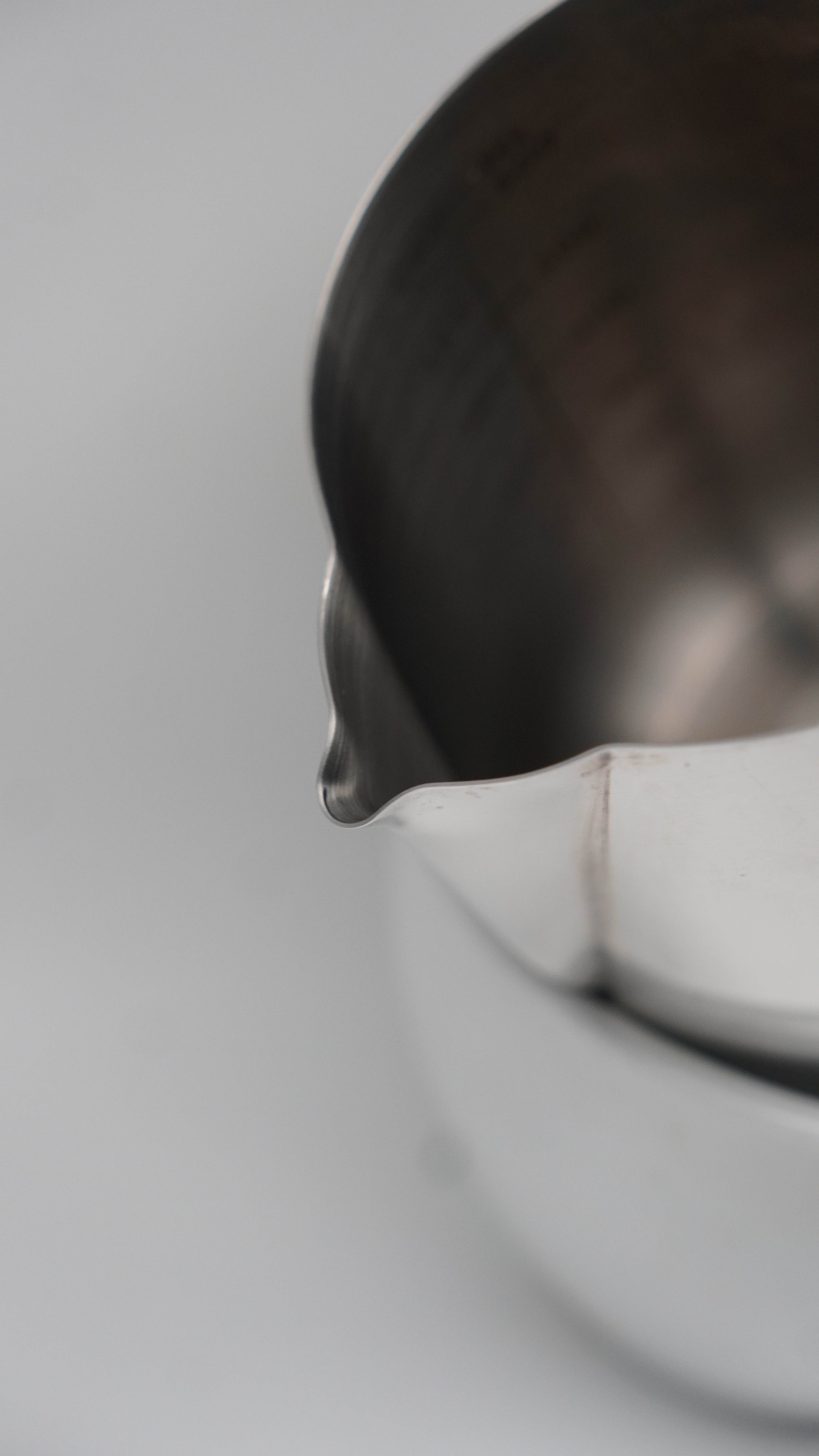 Latte Artist Milk Pitcher - Sniper Rifle (700ml)